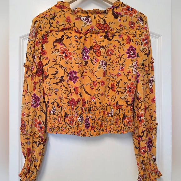 Anthropologie Floral Surplice Neck Blouse Ruffles Size Medium Yellow Red Cropped - Picture 6 of 12